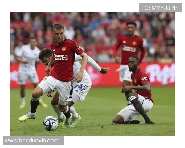 足球明星数量稀少背后的真相与影响分析 足球明星数量稀少背后的真相与影响分析