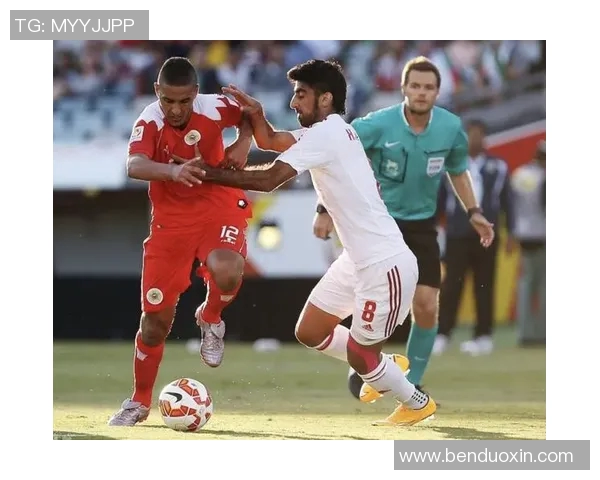 上海乒乓球队在世界杯预选赛中的团队协作表现分析与点评